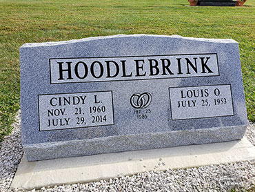 Hoodlebrink Headstone w/wedding date &
                     rings