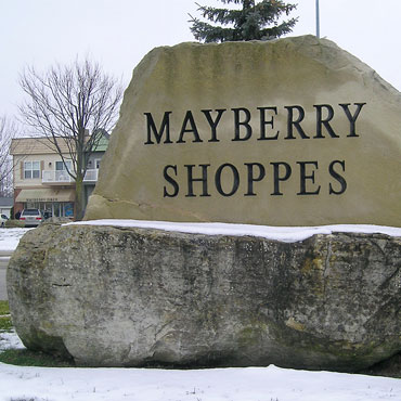 Mayberry Shoppes stone entrance sign
